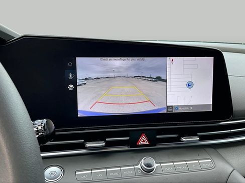 Certified 2024 Hyundai Elantra SEL FWD image 26