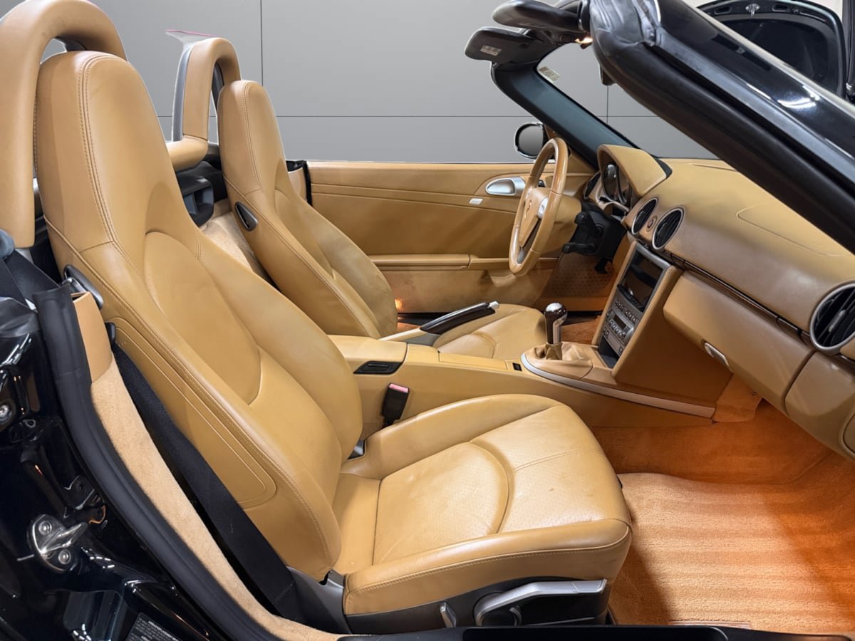 Used 2006 Porsche Boxster S RWD image 17