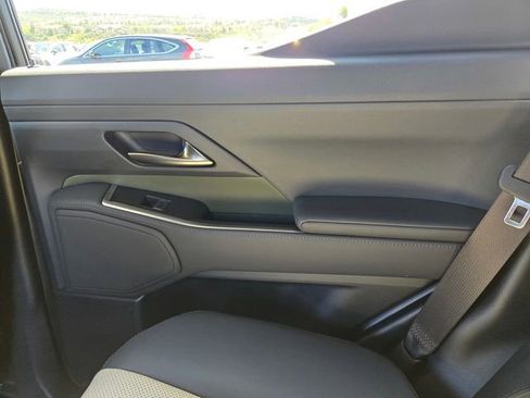 Used 2024 Lexus GX 550 image 14