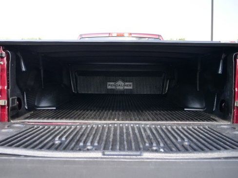 Used 2017 RAM 2500 Tradesman w/ Chrome Appearance Group AWD/4WD image 21