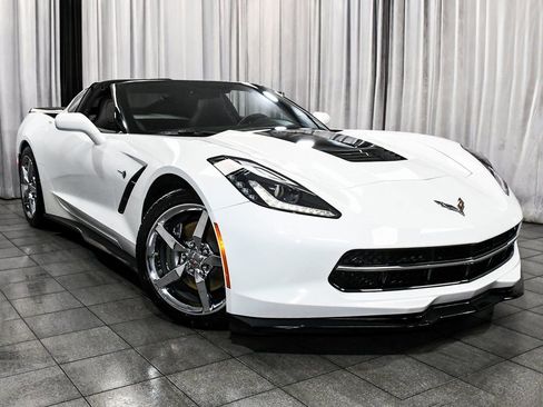 Used 2014 Chevrolet Corvette Stingray Coupe w/ 3LT Preferred Equipment Group image 3