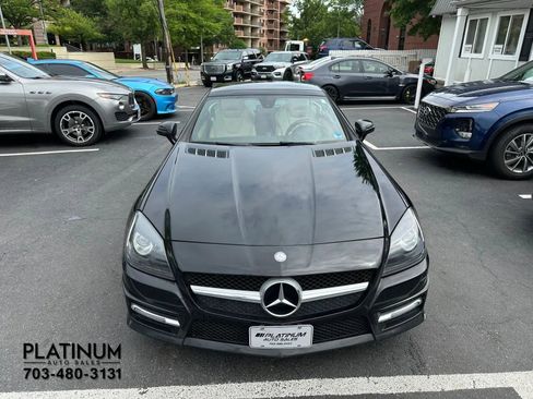 Used 2014 Mercedes-Benz SLK 350 image 4