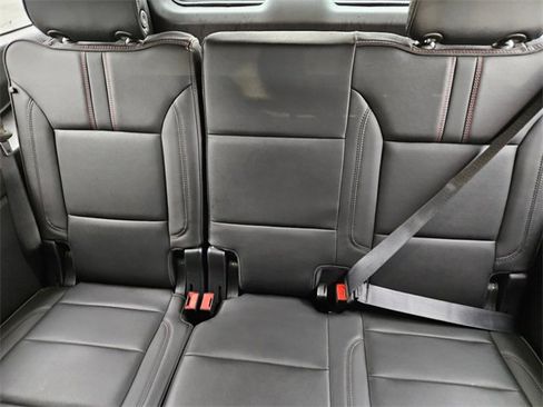 Used 2021 Chevrolet Suburban RST image 17