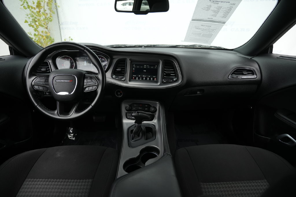 Used 2023 Dodge Challenger GT RWD image 31