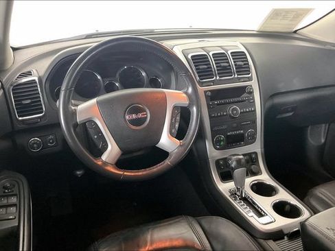 Used 2011 GMC Acadia SLT FWD image 4
