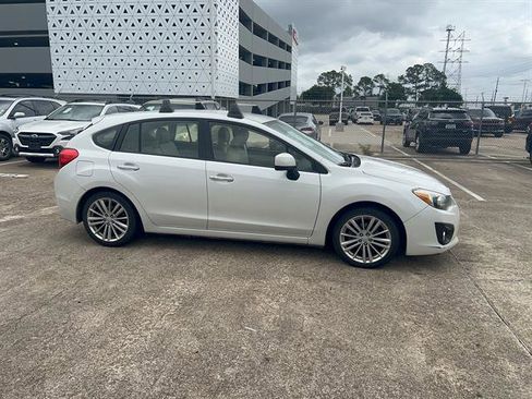 Used 2012 Subaru Impreza 2.0i Limited image 3