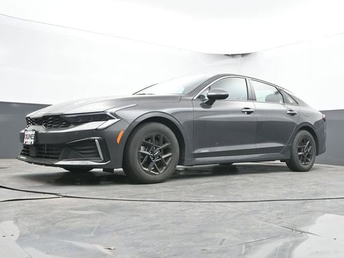 Used 2025 Kia K5 LXS FWD image 45