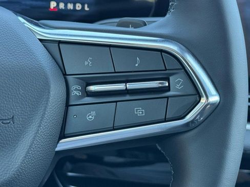 New 2026 Chevrolet Equinox LT image 12