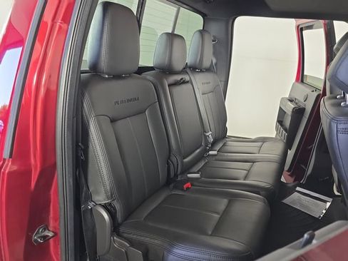 Used 2014 Ford F250 Platinum w/ FX4 Off-Road Package AWD/4WD image 32