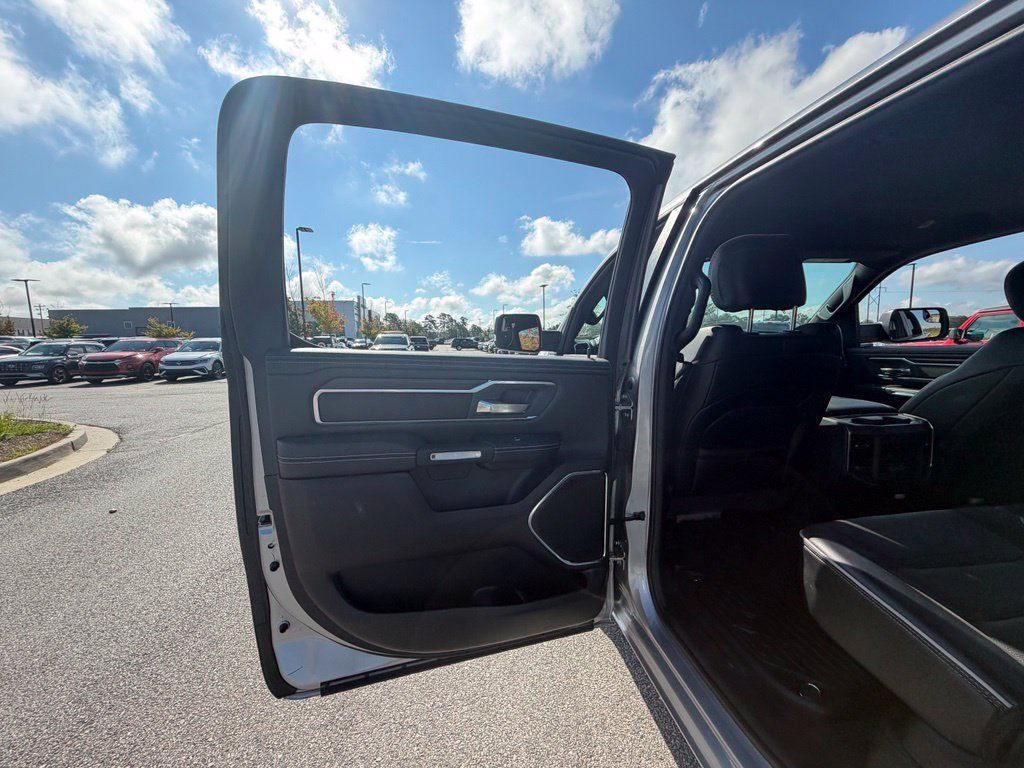 Used 2025 RAM 1500 Laramie w/ Sport Appearance Package AWD/4WD image 55