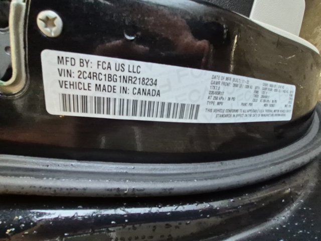 Used 2022 Chrysler Pacifica Touring-L FWD image 21