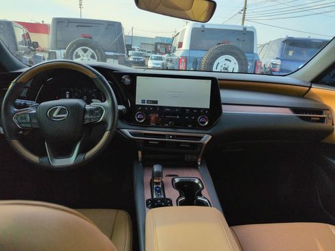 Used 2023 Lexus RX 350 Premium w/ Cold Area Package AWD/4WD image 12