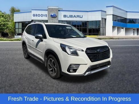 Used 2023 Subaru Forester Touring AWD/4WD image 8