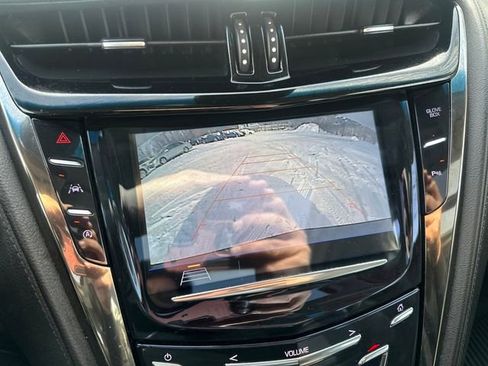 Used 2018 Cadillac CTS Luxury image 34