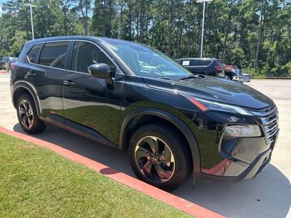 Used 2024 Nissan Rogue SV