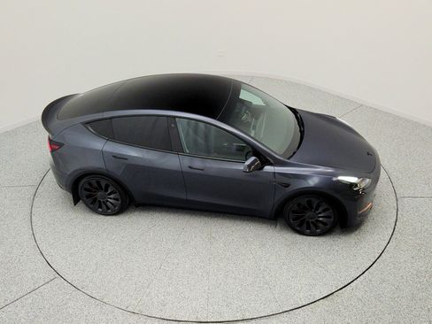 Used 2022 Tesla Model Y Performance AWD/4WD image 23