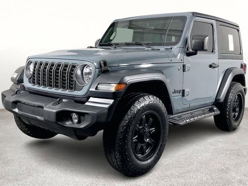 Used 2025 Jeep Wrangler Sport image 14