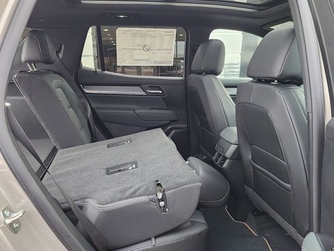 New 2026 GMC Terrain AT4 w/ Convenience Package III image 46