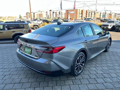 New 2026 Toyota Camry XLE w/ Premium Package image 5