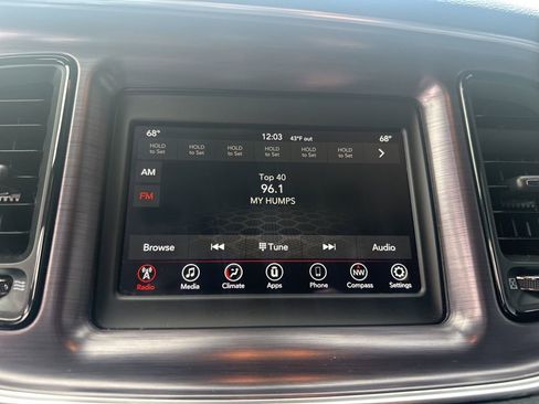 Used 2018 Dodge Challenger R/T image 19