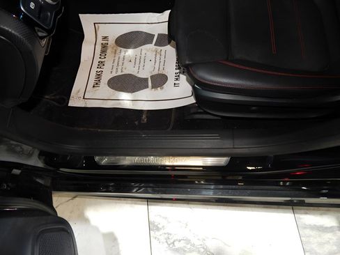 Used 2023 Mercedes-Benz CLA 250 CLA 250 image 13