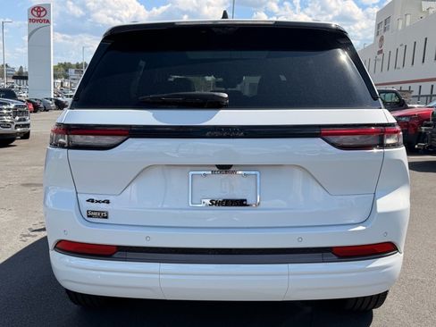 New 2026 Jeep Grand Cherokee Limited AWD/4WD image 6