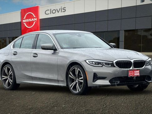 Used 2022 BMW 330i Sedan w/ Premium Package image 10