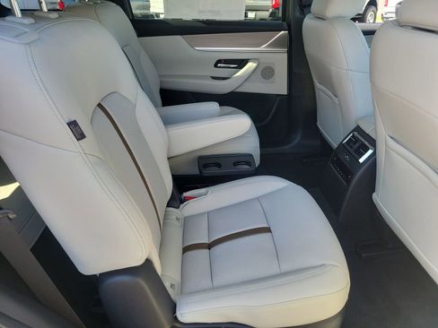 New 2026 MAZDA CX-90 3.3 Turbo w/ Premium Plus Pkg image 18