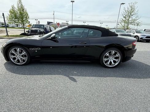 Used 2012 Maserati GranTurismo Sport RWD image 7