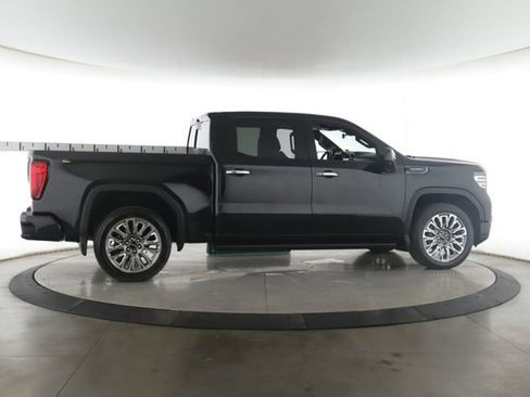 Used 2025 GMC Sierra 1500 Denali Ultimate AWD/4WD image 6