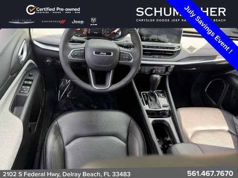 Used 2024 Jeep Compass Latitude AWD/4WD image 14