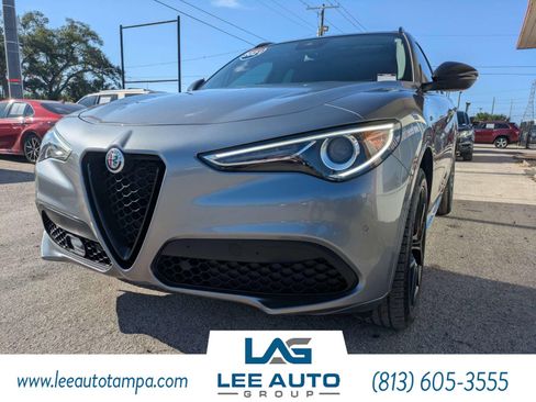 Used 2021 Alfa Romeo Stelvio Ti w/ Nero Edizione AWD/4WD image 7