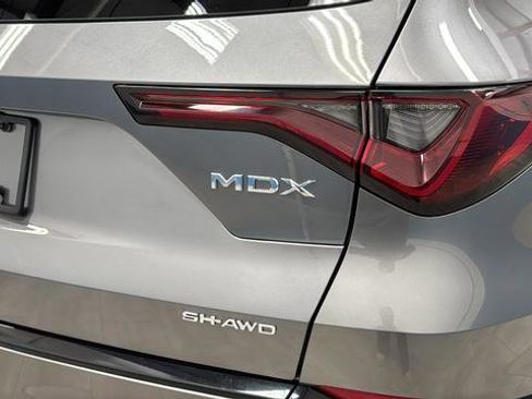 Used 2022 Acura MDX A-Spec image 38