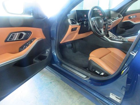 Used 2023 BMW 330i Sedan w/ Driving Assistance Package RWD image 6