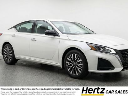 Used 2025 Nissan Altima 2.5 SV