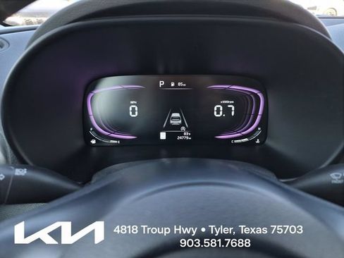 Certified 2025 Kia Soul LX w/ LX Technology Package FWD image 27