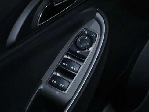 Used 2024 Chevrolet Malibu LT image 16