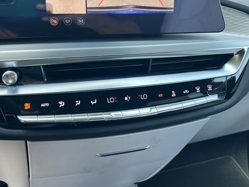 New 2025 Cadillac Lyriq Sport image 28