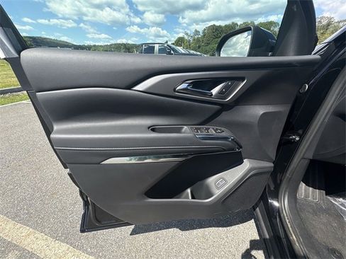 New 2026 Chevrolet Traverse LT w/ Midnight/Sport Edition image 23