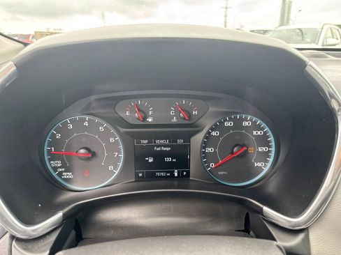 Used 2019 Chevrolet Equinox LS FWD image 13