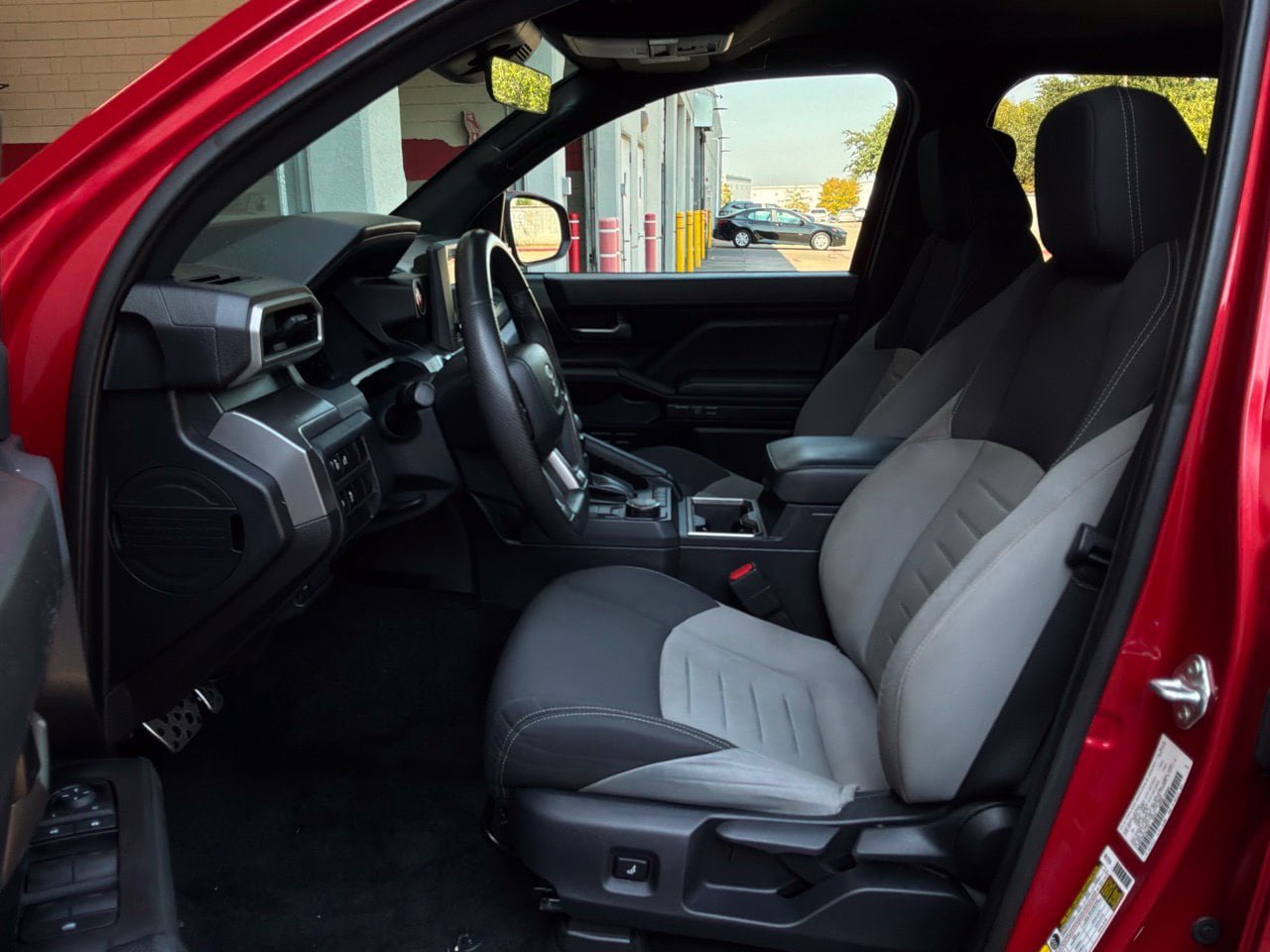 Used 2024 Toyota Tacoma TRD Sport RWD image 10