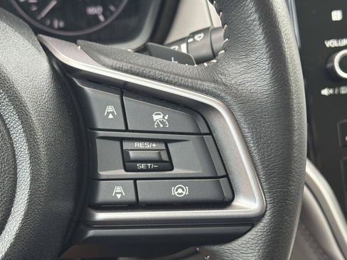 Used 2025 Subaru Legacy Premium AWD/4WD image 19