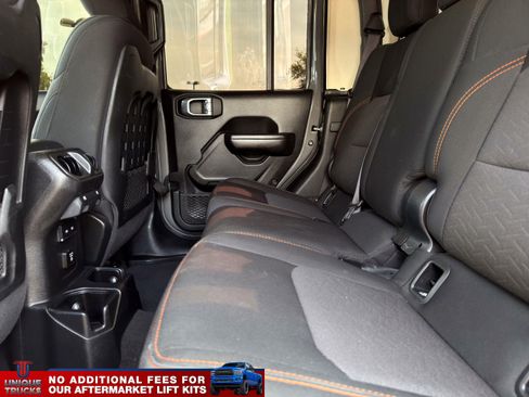 Used 2021 Jeep Gladiator Mojave image 22