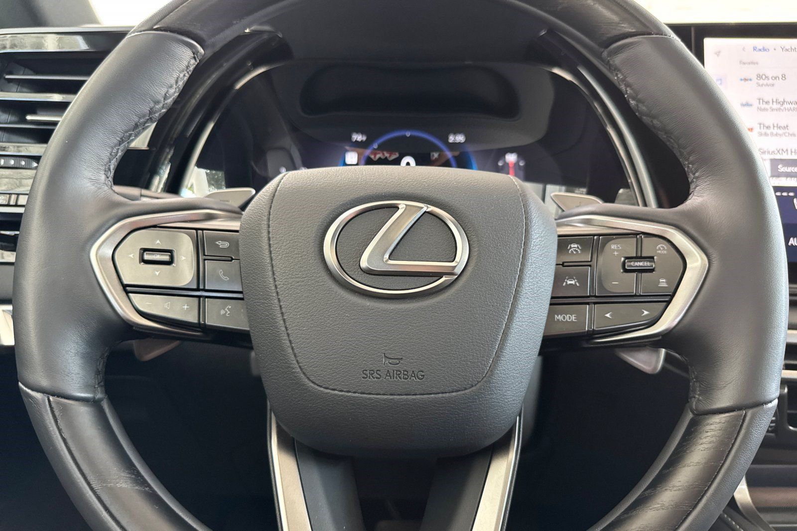 Certified 2026 Lexus RX 350h w/ Convenience Package AWD/4WD image 29