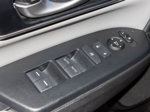 Certified 2022 Honda CR-V EX-L image 36