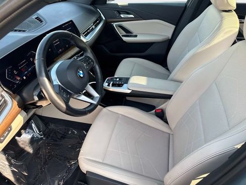 Used 2023 BMW X1 xDrive28i w/ Convenience Package AWD/4WD image 18