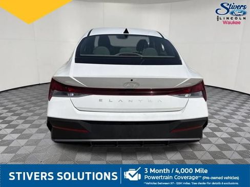 Used 2024 Hyundai Elantra SEL FWD image 7