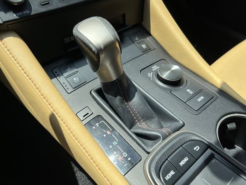 Used 2015 Lexus RC 350 w/ Navigation System Package RWD image 26