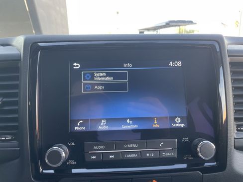 Used 2022 Nissan Frontier S w/ Technology Package image 41