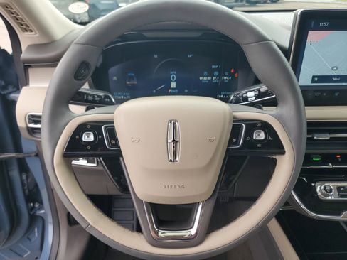 Used 2023 Lincoln Corsair AWD w/ Equipment Group 101A image 14